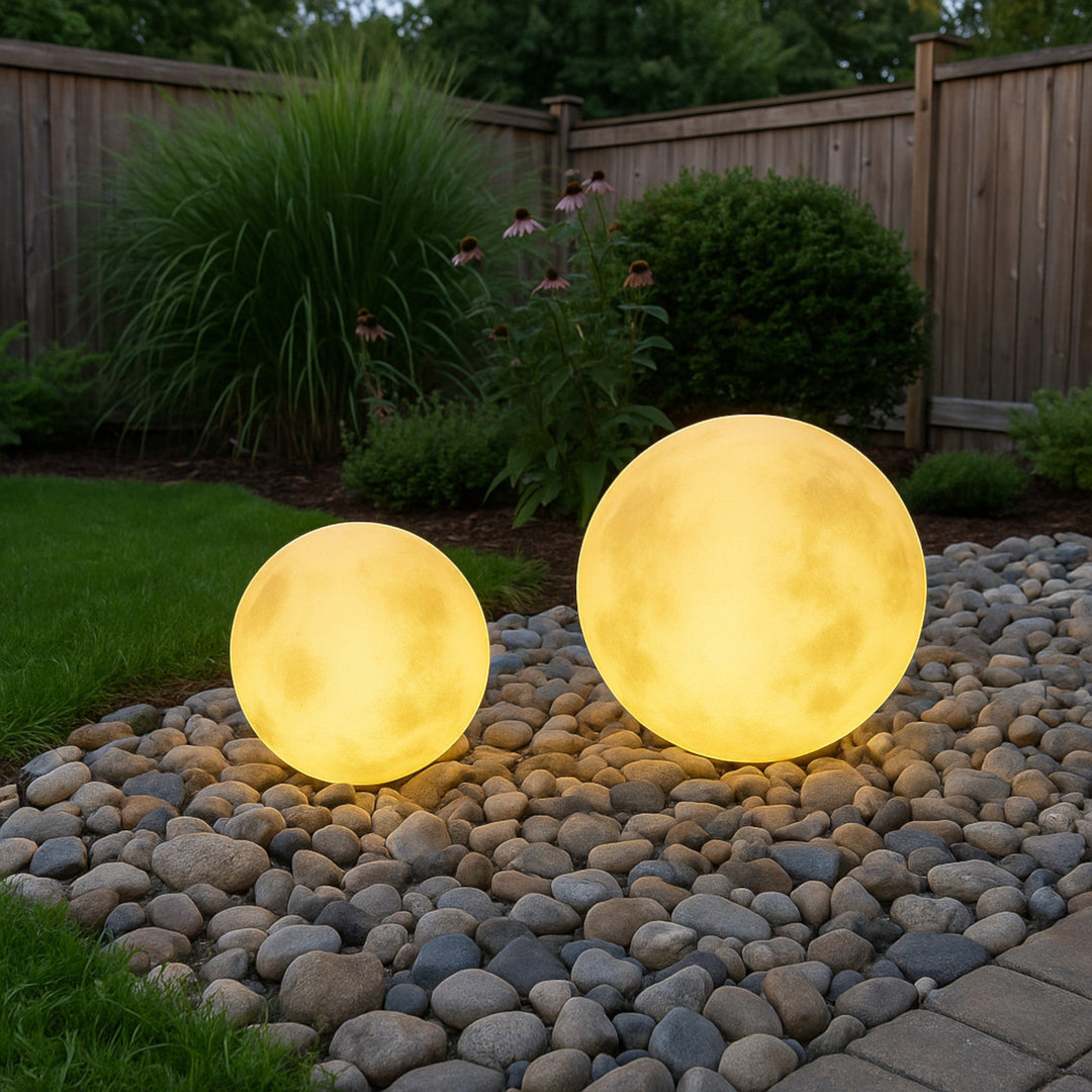Solar Garden Lamp in Moon Shape for Atmospheric Outdoor Areas