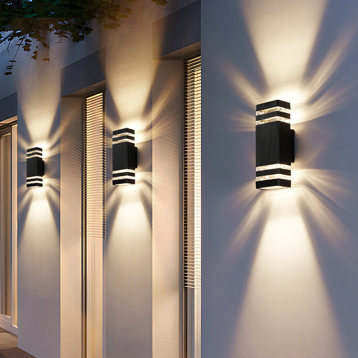 Scandinavian 2-Way Outdoor Wall Light – Modern Minimalist Design