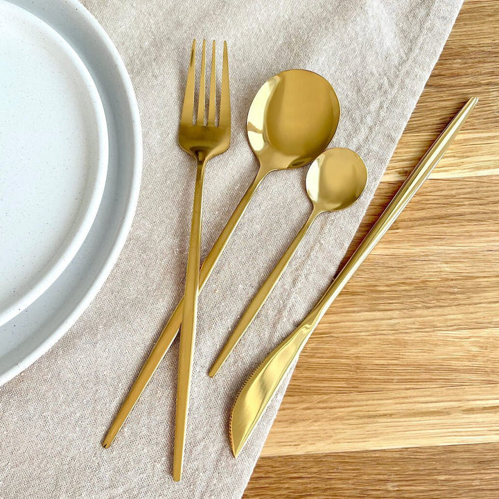 GoldenSet – Minimalist Stainless Steel Cutlery Set 24-piece