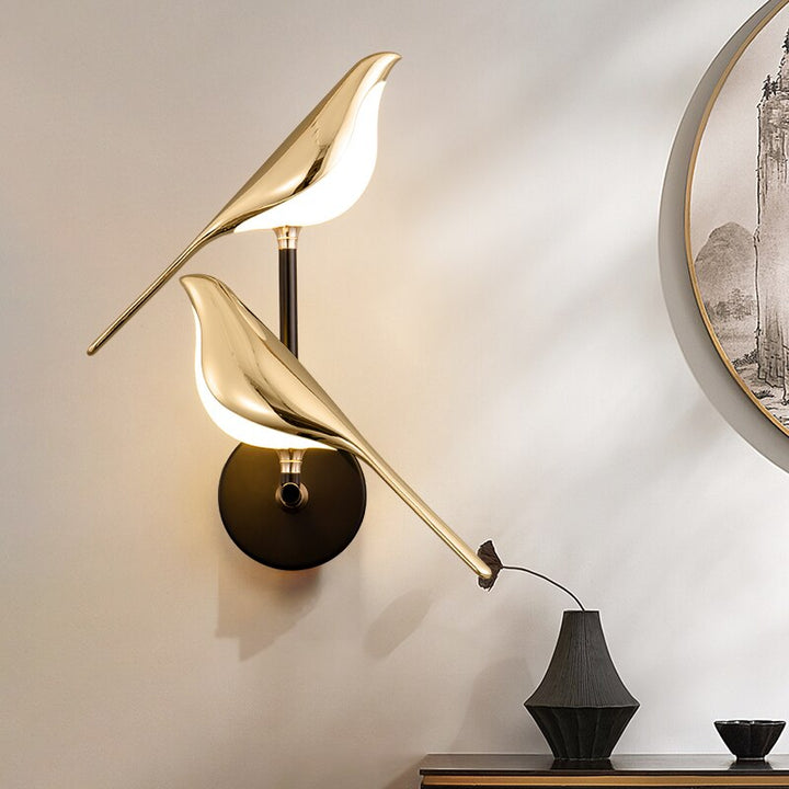 Modern LED Wall Light in Bird Design for Stylish Interiors