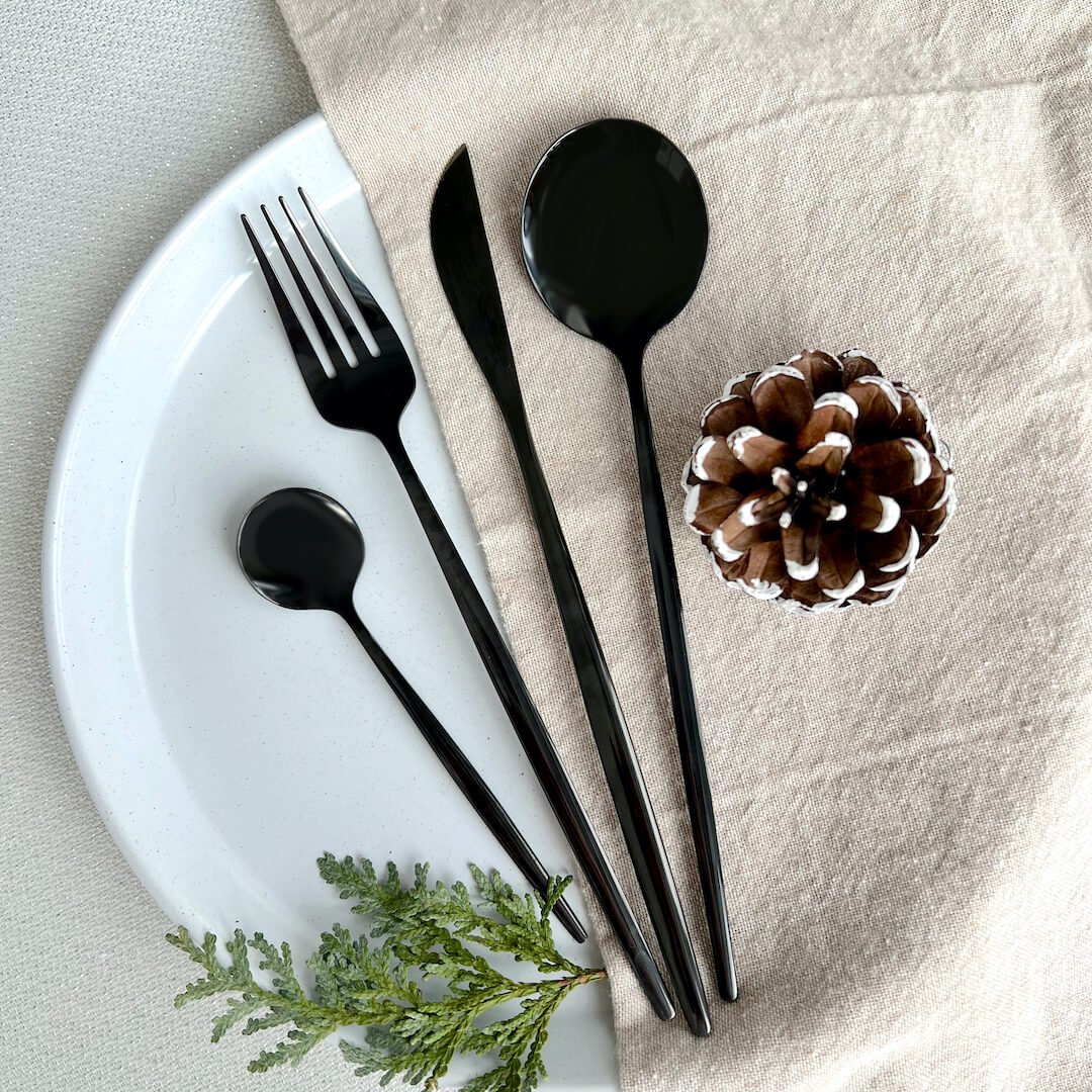 Modern Black Stainless Steel Cutlery Set 24-piece