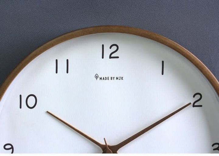 Samuel – Silent Analogue Wall Clock Made of Solid Wood
