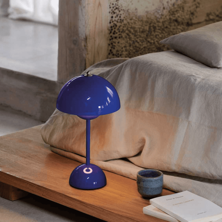 LED Table Lamp in Modern Arch Design